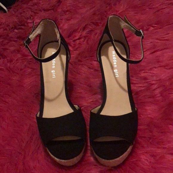 Madden girl Elly platform wedges - Picture 2 of 3